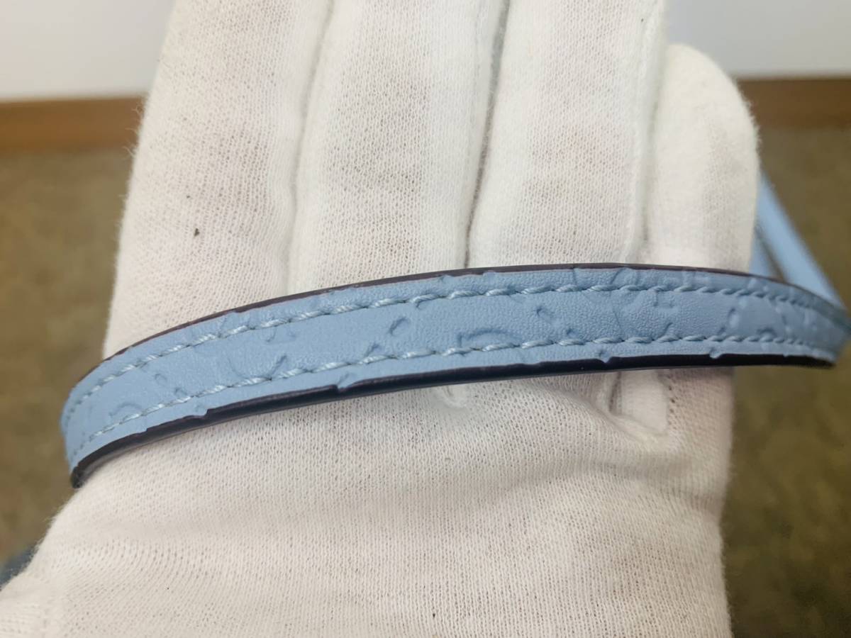 現状品】 GUESS ゲス ショルダーバッグ 水色 ライトブルー 合皮 縦約 