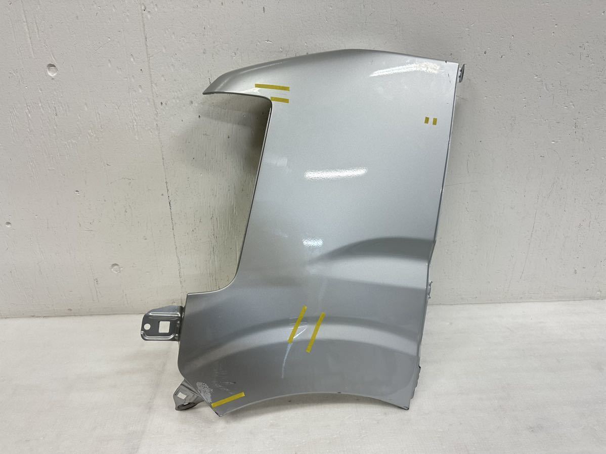 5J2 エブリィ DA17V 純正 フェンダー 左 シルバー Z2S ボルボ XC60