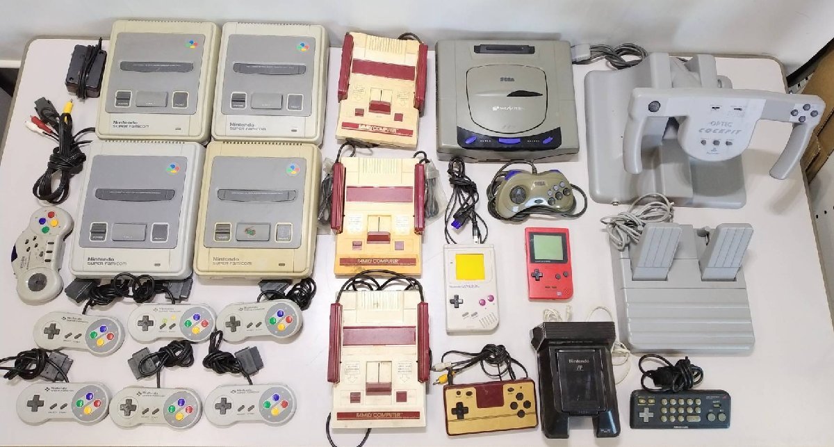 ゲームボーイ スーパーファミコン ファミコン セガサターン 本体 