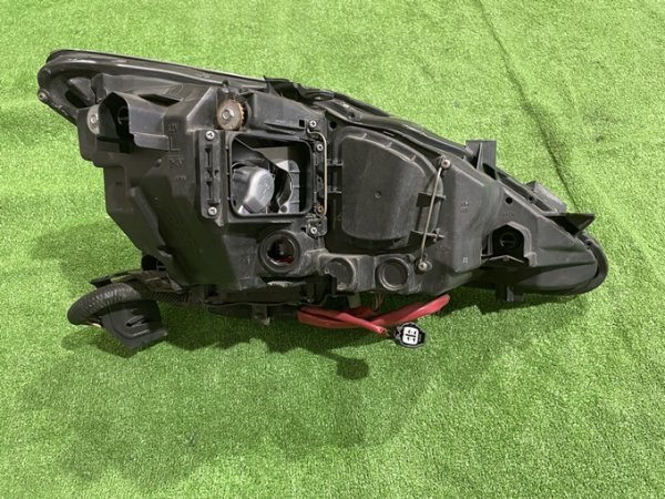売り切り！！LEXUS　レクサス　IS　GSE20/21/25　純正　ヘッドライト　左　左側　バラスト付き　HID　KOITO　53-33　　 ＜中古＞