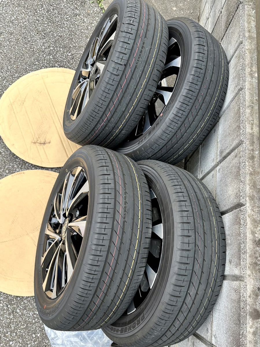 ◇美品◇23年6月納車 ほぼ新車外し 90系ノア HYBRID S-Z 2WD 純正(205 