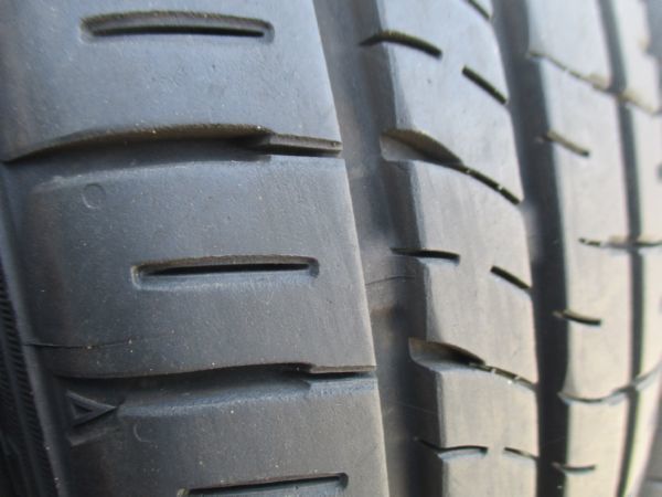★☆155/65R13 73S ダンロップ ENASAVE EC204 4本 送料込 T27830527☆★ ダンロップ 155&frasl;65R13 ENASAVE タイヤの通販 販売と交換 オークション比較