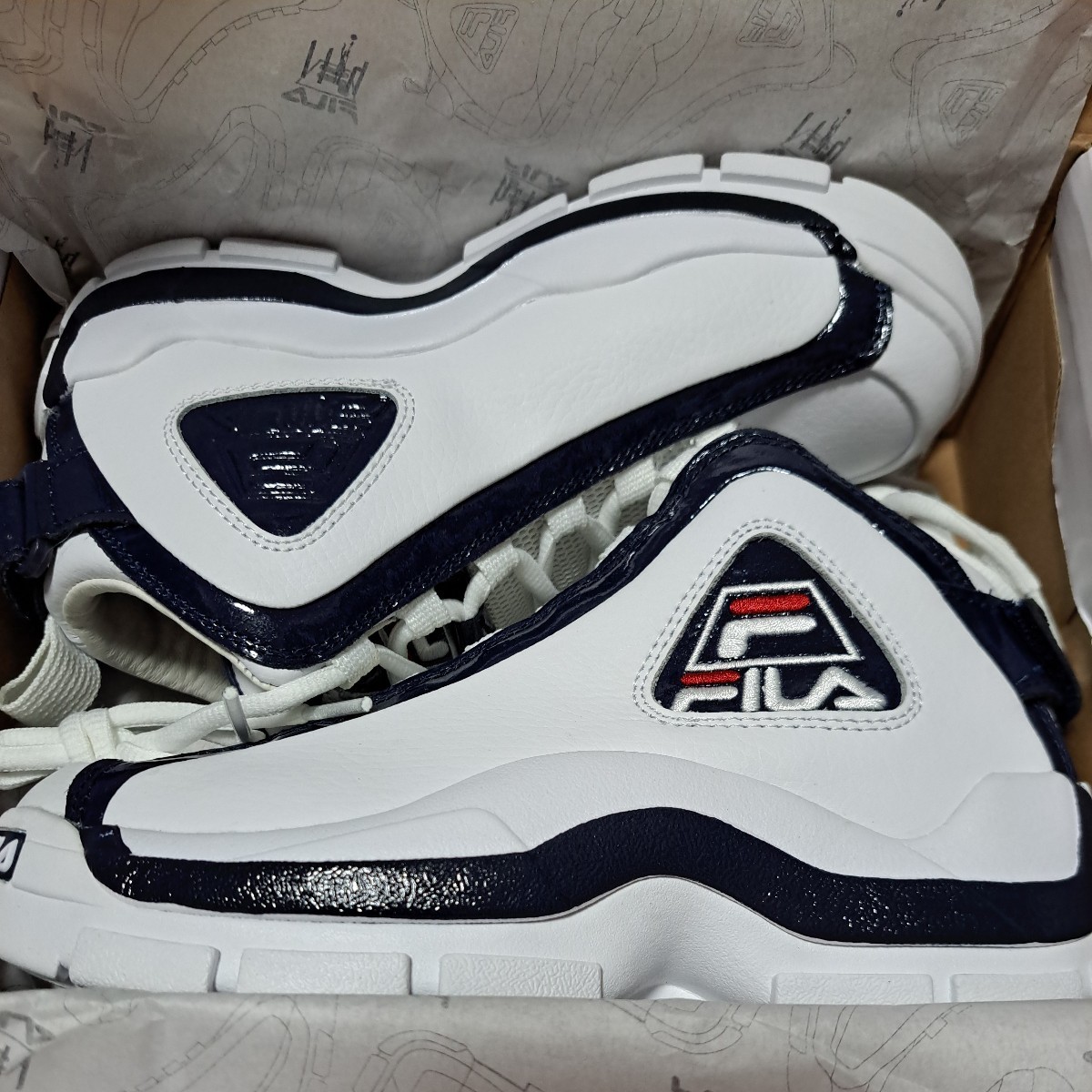 FILA GRANT HILL 2 WHITE/FILA NAVY/FILA RED 19SS-I　￥15，400の品　新品　未使用　24cm US6 F0313 BE:FIRST 