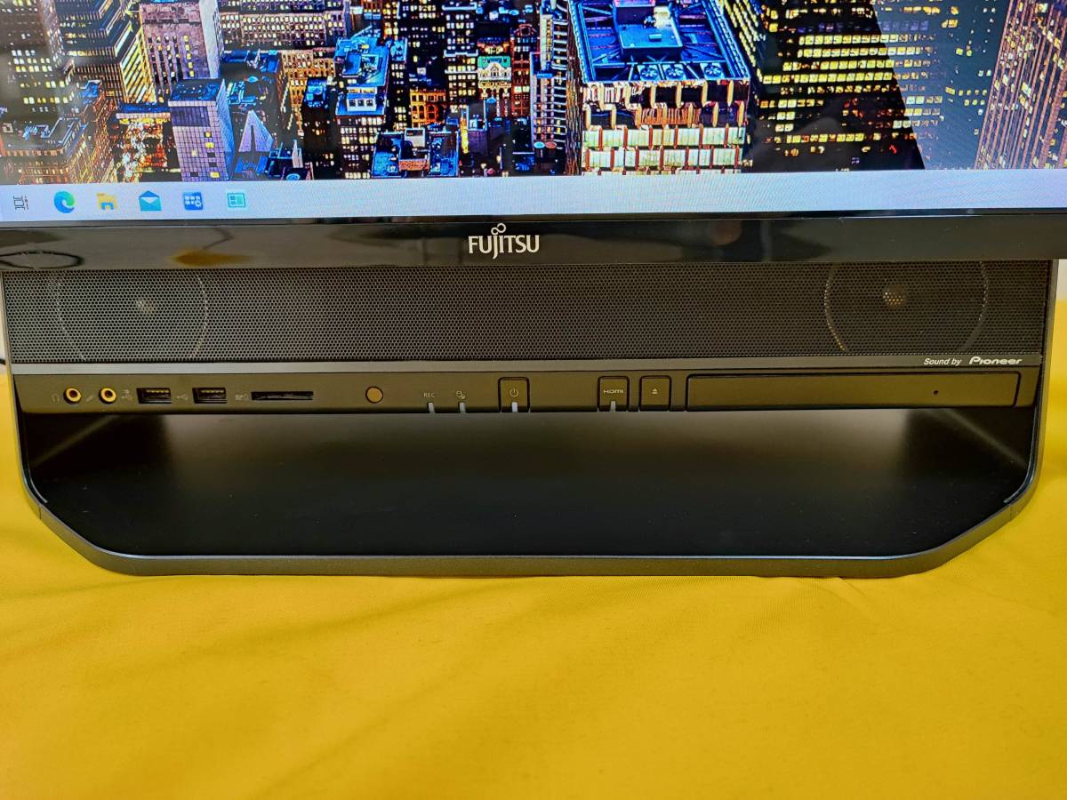 デスクトップPC 一体型パソコン ESPRIMO FH93/B3 27インチ 富士通