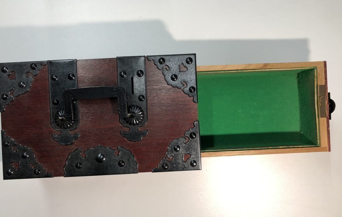銭函 千両箱 銭箱 鉄金具 無垢 木箱 小物入れ 錠前 鍵付 和家具 和箪笥