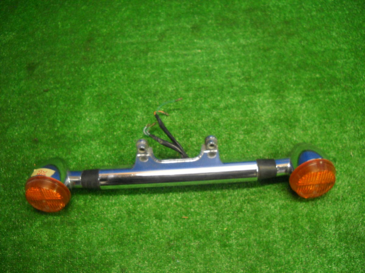 HONDA 純正フロントウインカー シャドウ400・SP(NC34) | やや傷や