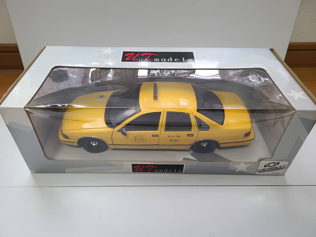 UT models 1⁄18 シボレー カプリス NYC タクシー 未開封 - メルカリ 1