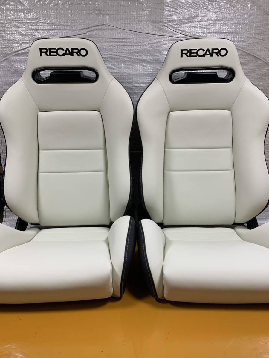 29.30.レカロ RECARO 2脚セット SR-3 黒×白フェイクレザー張り替え 