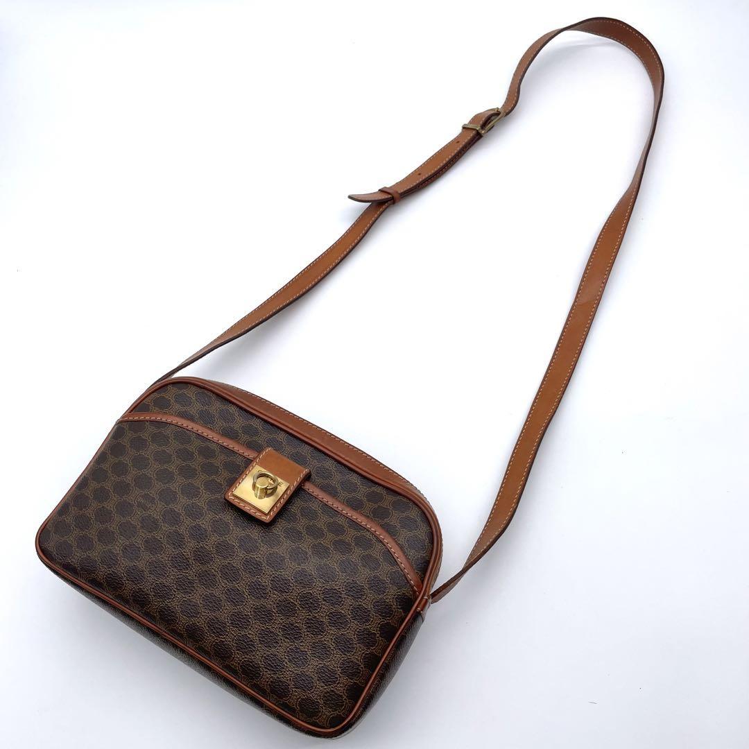 1円《極美品》CELINE セリーヌ ショルダーバッグ ガンチーニ金具 
