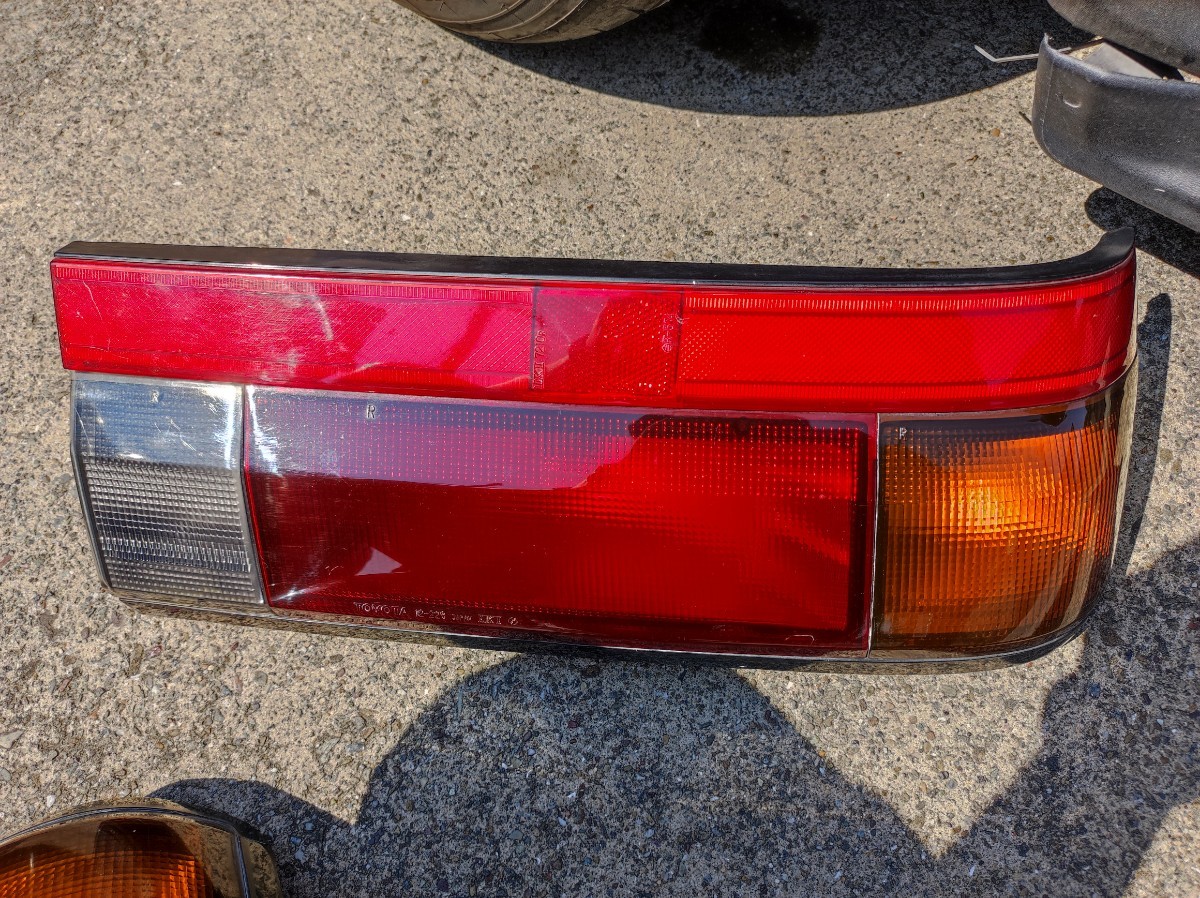 AE86 テールランプ 後期テール スプリンタートレノ トレノ 配線付き