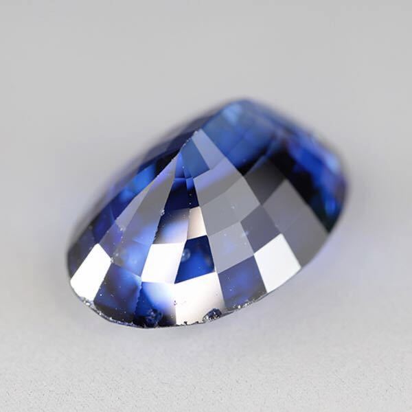 サファイア 特大 ルース 8.8ct インクルージョン （直輸入価格のルース 