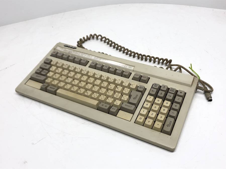 ○ー○SHARP MZ-700シリーズ MZ-721 本体 BASIC2種 説明書付き 中古