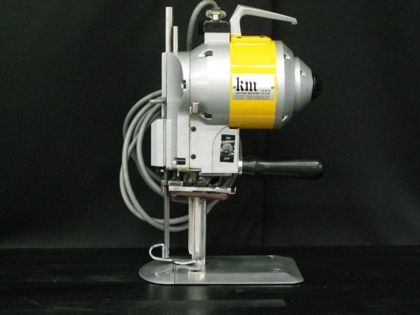 1円スタート】KM 堅刃裁断機 KS-EU カッティングマシン 現状 KM裁断機