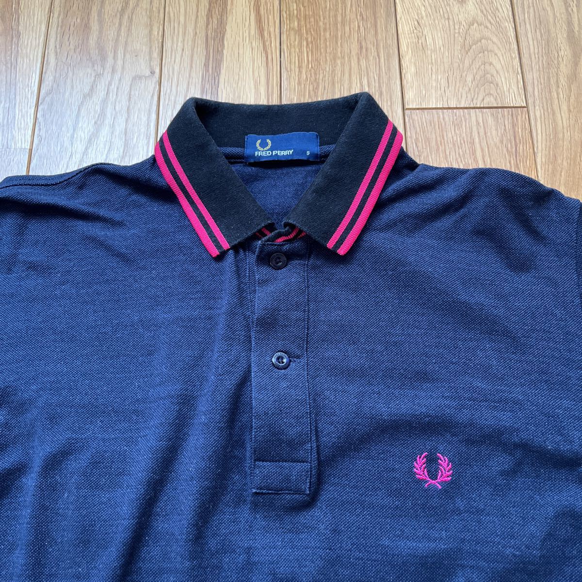 美品☆FRED PERRY フレッドペリー 半袖ポロシャツ サイズS ネイビー
