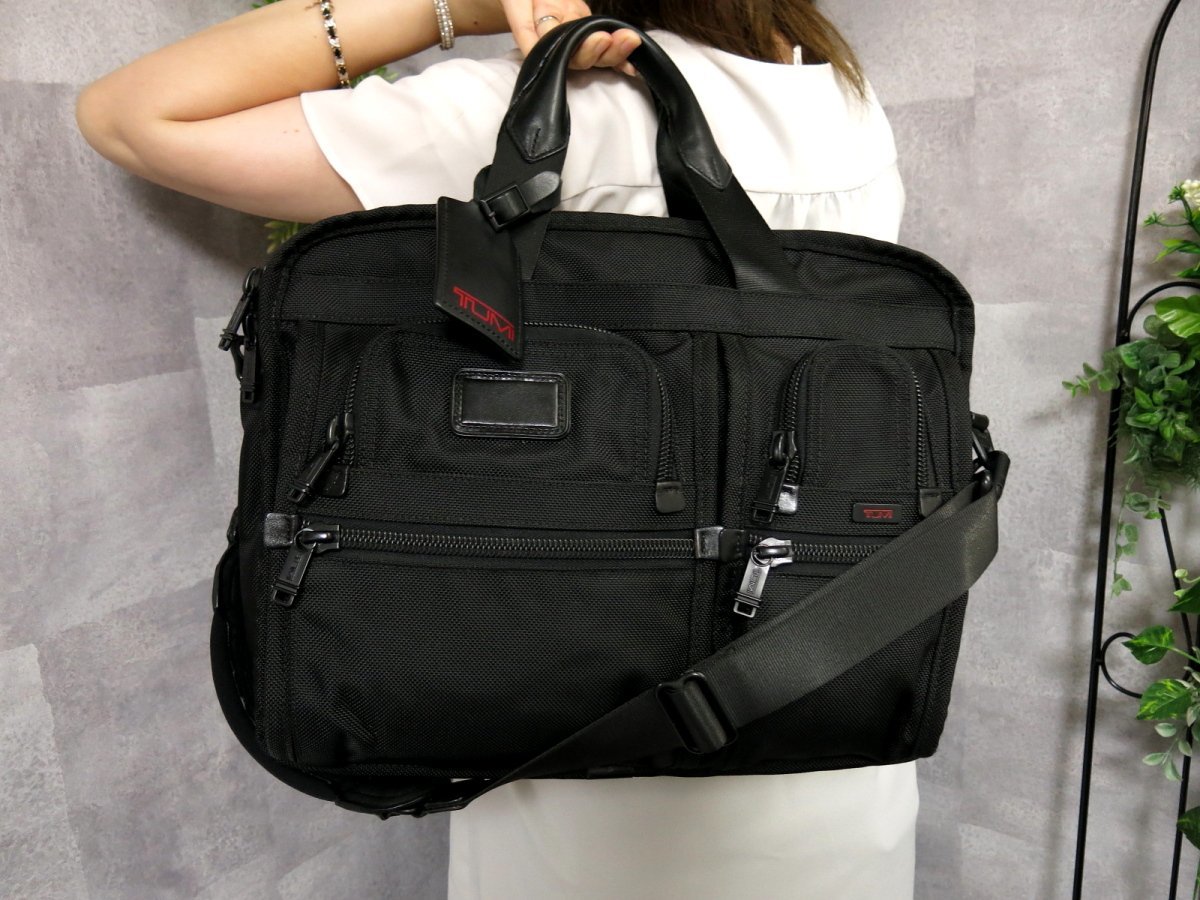 ●超美品●TUMI トゥミ●メンズ●26141DH●ナイロン カーフ レザー 本革●2way ビジネス バッグ●黒●斜め掛け●A4 書類 かばん●Js37701