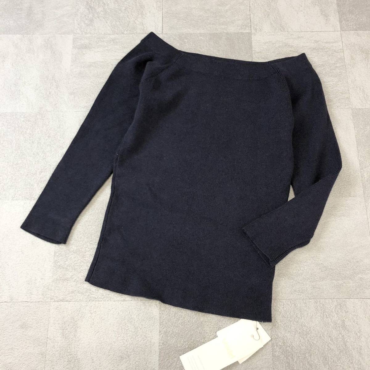新品・タグ付】Snidel スナイデル オフショルダーリブカットソー 