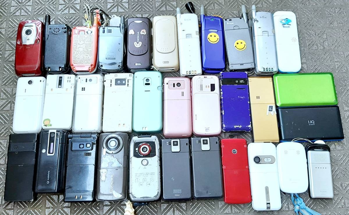 販売は超安いです 動作未確認 まとめて33個 ガラケー 携帯電話 docomo
