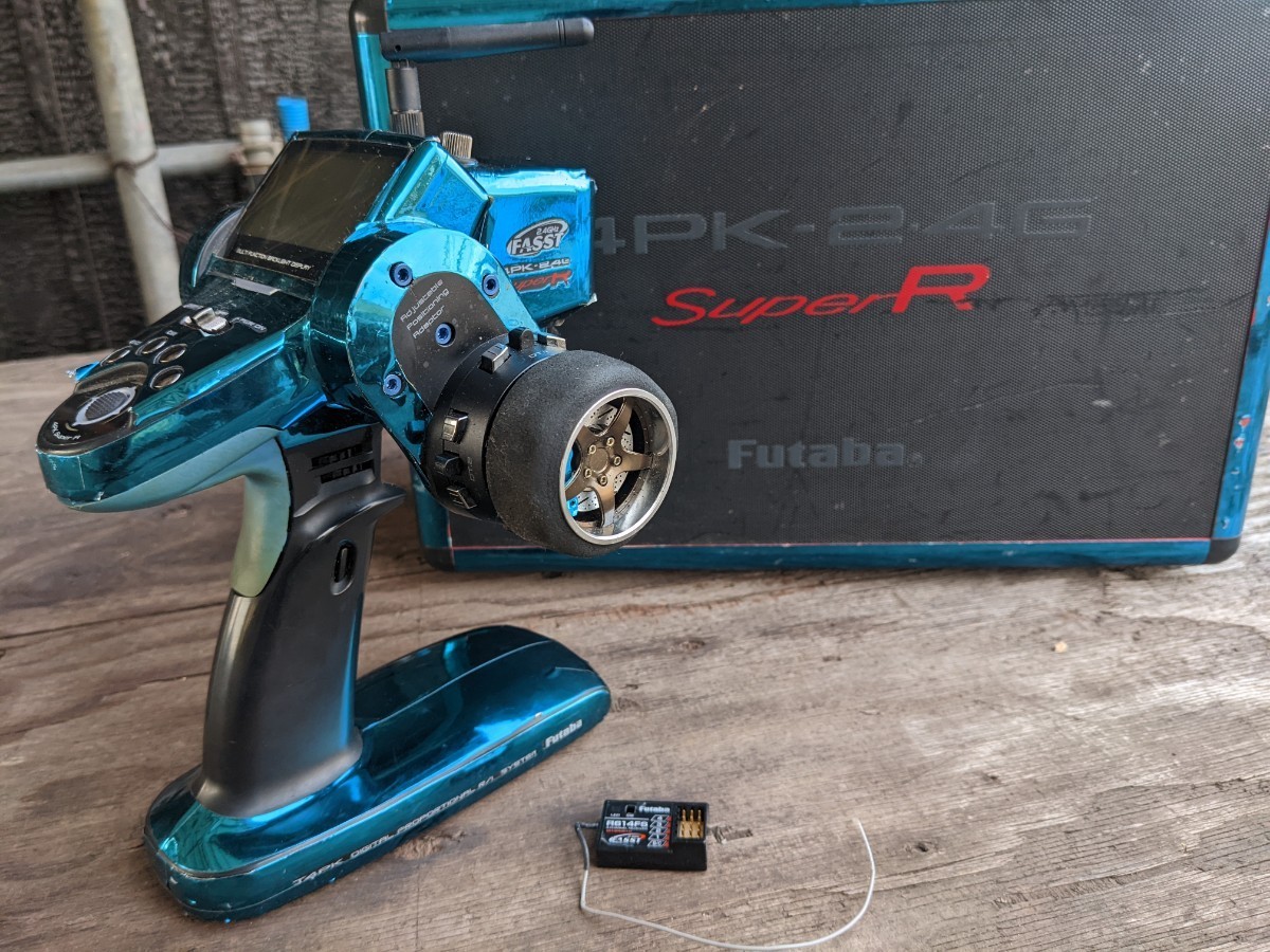 Futaba（フタバ ）プロポ 2PSK-2.4G 受信機セット ラジコン Futaba