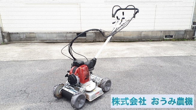 滋賀発 オーレック 自走式傾斜地草刈機 4WD スパイダーモア SP851 点検