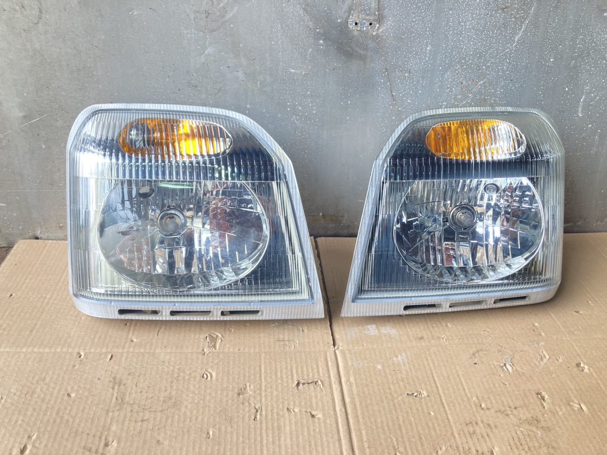 三菱　U61V　前期　ミニキャブ　ヘッドライト　左右セット　STANLEY　R7562　タウンボックス　バン　トラック　未コーティング ミニキャブ 三菱 U61V クリッパー 左右セット gbd