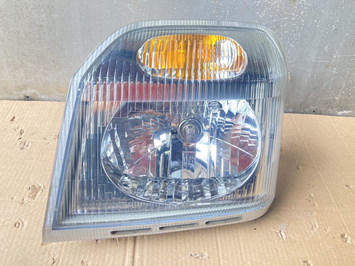 三菱　U61V　前期　ミニキャブ　ヘッドライト　左右セット　STANLEY　R7562　タウンボックス　バン　トラック　未コーティング ミニキャブ 三菱 U61V クリッパー 左右セット gbd