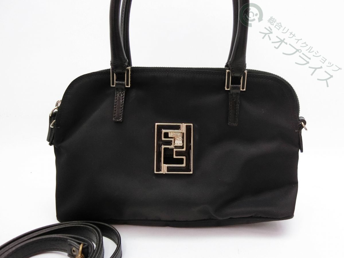 FENDI フェンディ ナイロン ブラック ロゴ トートバッグ FFロゴ金具