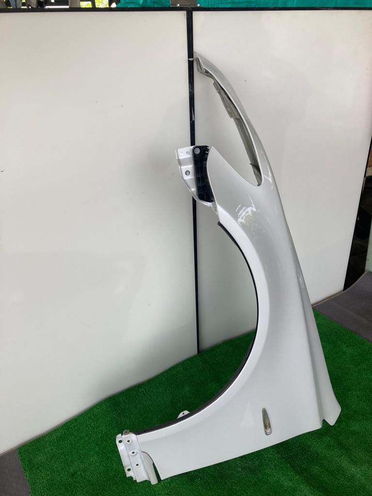 LEXUS レクサス LS460 USF40 純正 左LHフロントフェンダー カーラー077