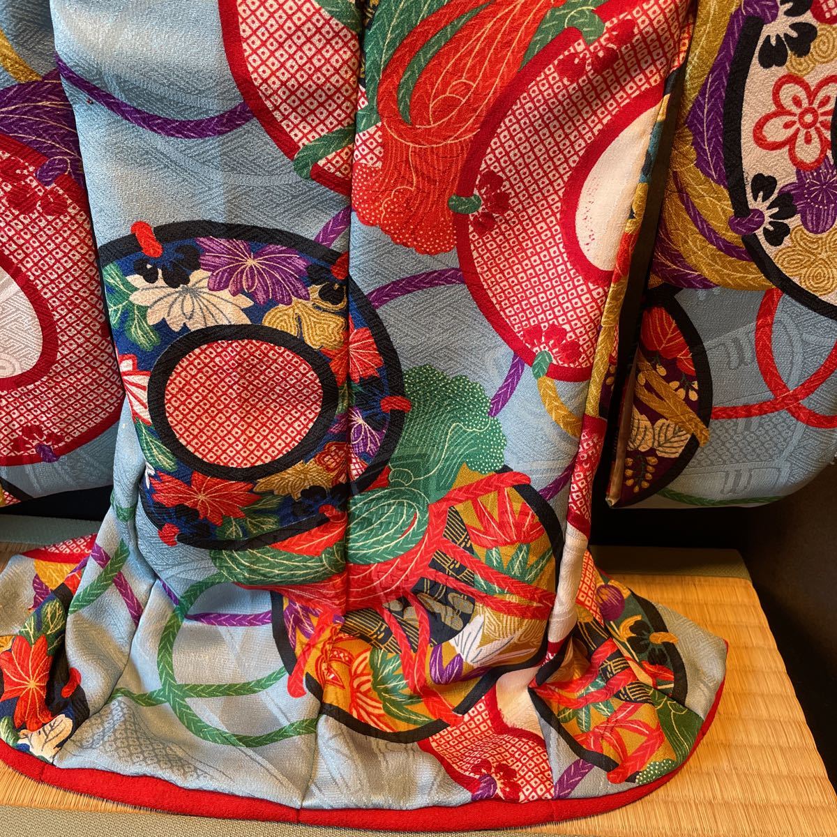 ミニ着物44cm×47cm正絹アンティーク紋綸子地♪ ミニ着物43cm×47cm正絹