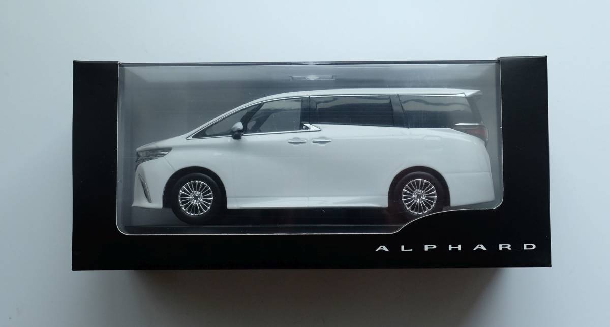 1/30 トヨタ 新型アルファード ハイブリッド ALPHARD 後期 カラー