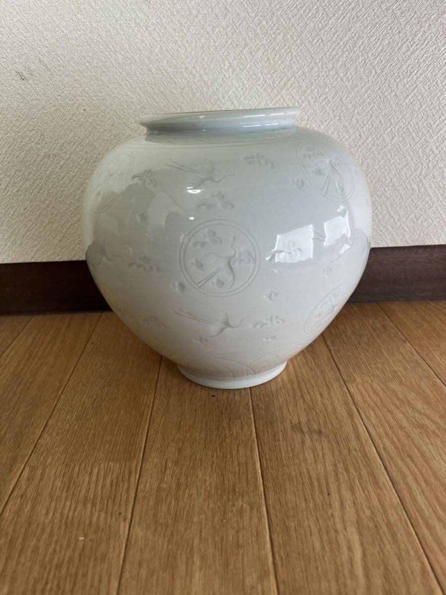 石村窯 朴奉容 白磁 鶴 花瓶 花器 生花 壺 石村窯 朴奉容 白磁 鶴 高さ21cm 直径22cm 花瓶 花器 生花 壺の入札