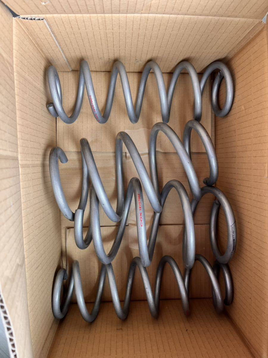 ゴルフ7GTI　COXダウンスプリング