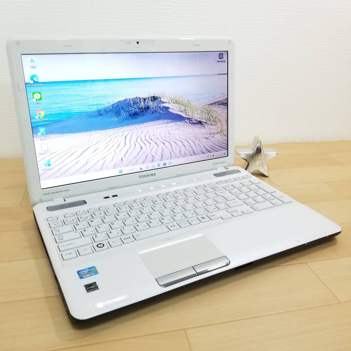 美品/即決特典付!高性能i7(ターボ)/新品SSD搭載/メモリ8GB/Webカメラ