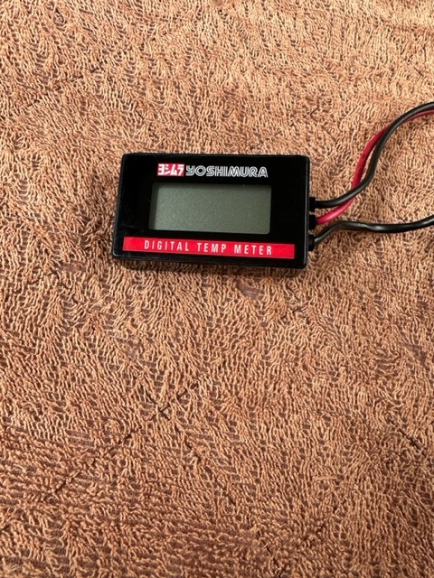 Gタイプ　ヨシムラ　油温計　PRO-GRESS2 マルチテンプメーター　CBX ヨシムラデジタルテンプメーター Gタイプ ヨシムラ 油温計 PRO-GRESS2