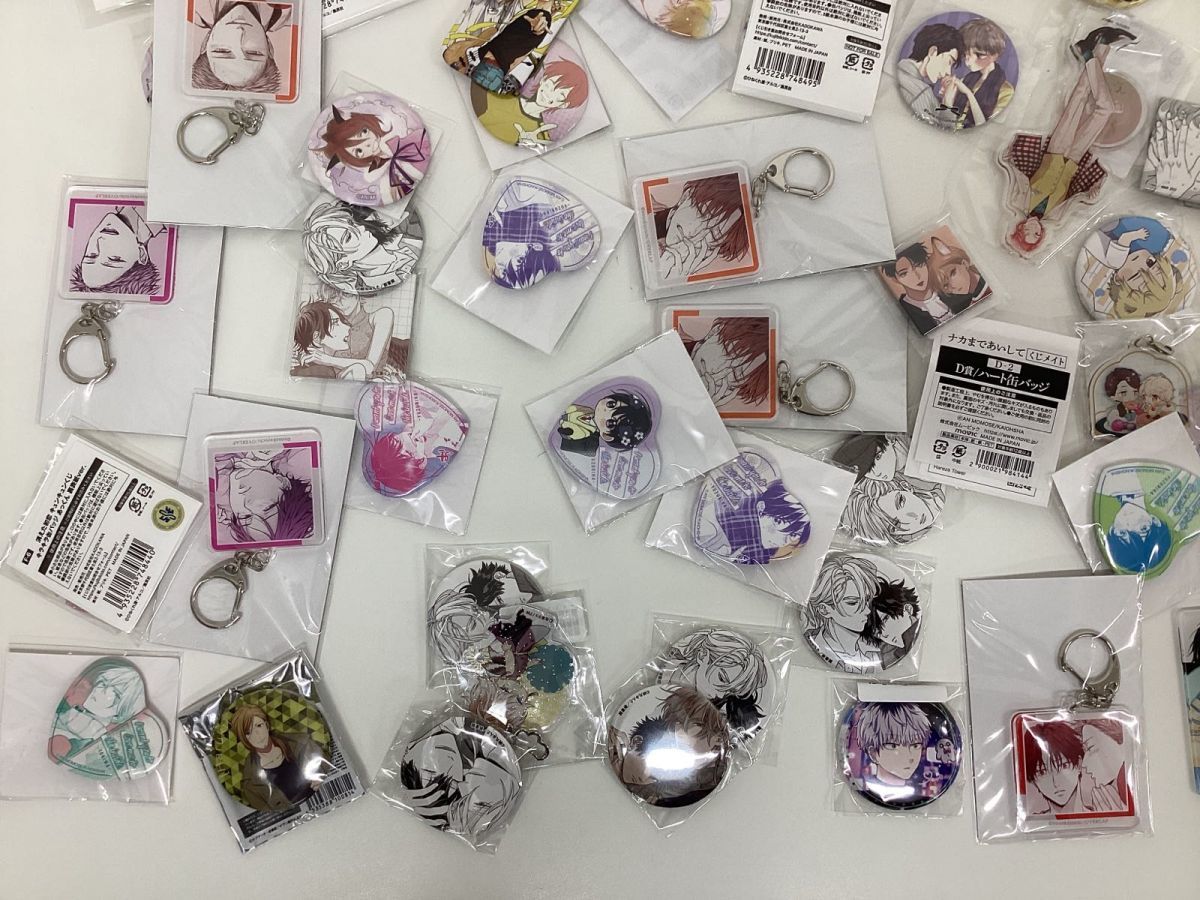 現状】BL グッズ まとめ売り 缶バッジ アクリルスタンド アクリル