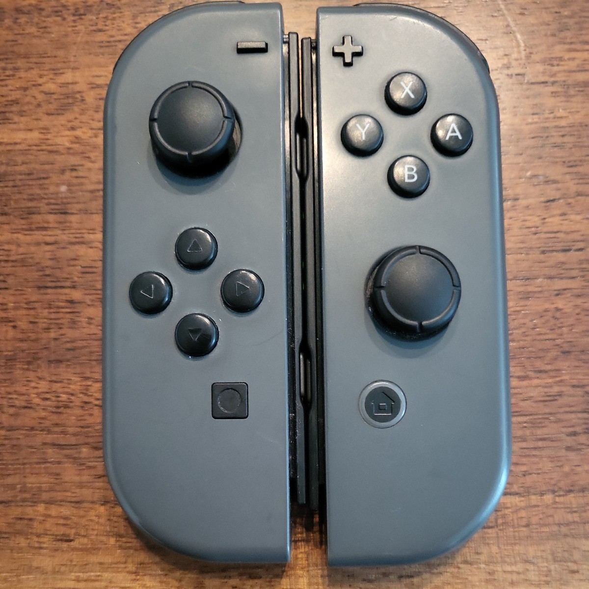 限定SALE，豊富な Nintendo Switch ジョイコン グレー/グレー 訳あり(ニンテンドースイッチアクセサリー)｜売買されたオークション情報、yahooの商品情報をアーカイブ公開 - オークファン ニンテンドースイッチアクセサリー