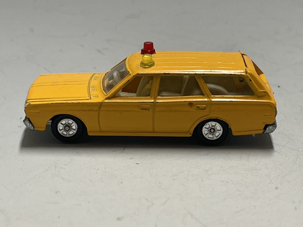 トミカ NO.47 CEDRIC WAGON No. 47 Nissan Cedric Wagon | Tomica Wiki