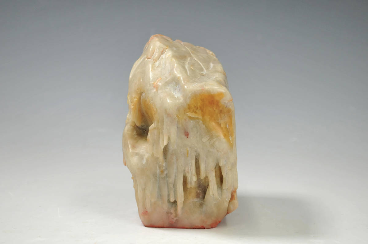 印材】 篆刻 洞窟に人物石材彫刻 全長：11cm 重量：833g 印章 印鑑