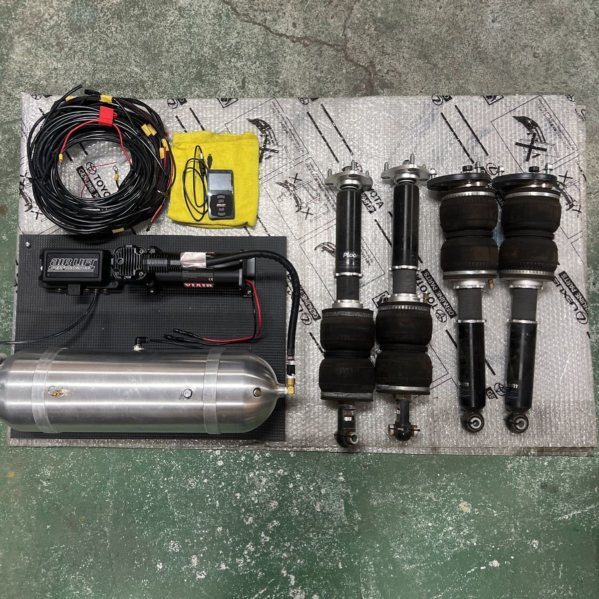 AIR LIFT 3p エアサスキット 18クラウン ゼロクラ 20クラウン
