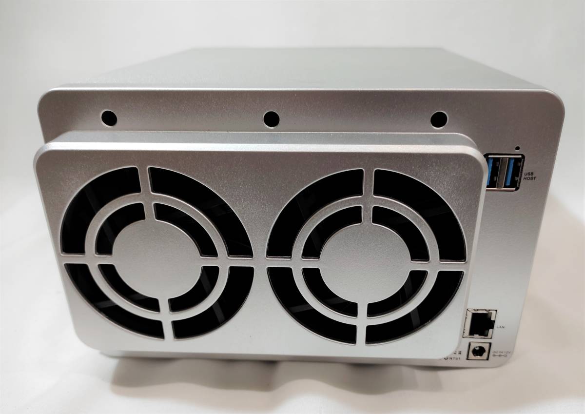 1円出品】TerraMaster F4-210 NAS 4ベイ dlna対応nas 1.4GHz