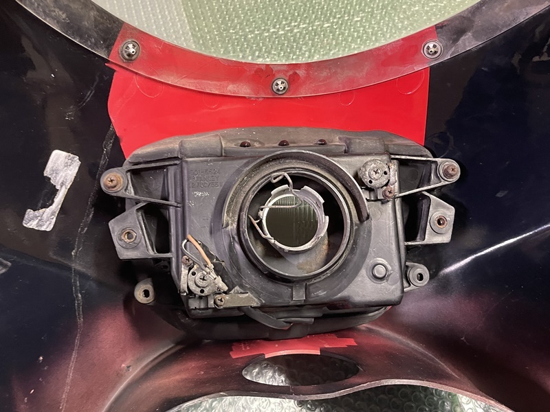 RGV250Γ Schick バージョン スズキ 純正 アッパーカウル ヘッドライト