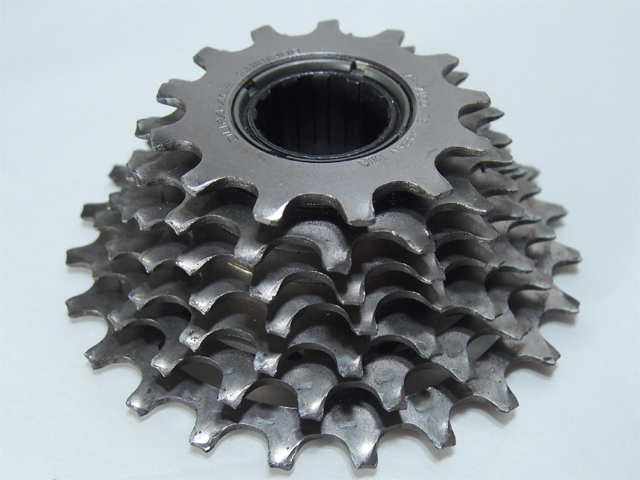 SHIMANO シマノ DURA-ACE デュラエース ボスフリー MF-7400 7S 13～24T