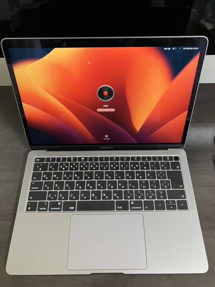関西 美品 Apple MacBook Air 2020 MGN63J/A AppleM1/8GB/256GB 格安