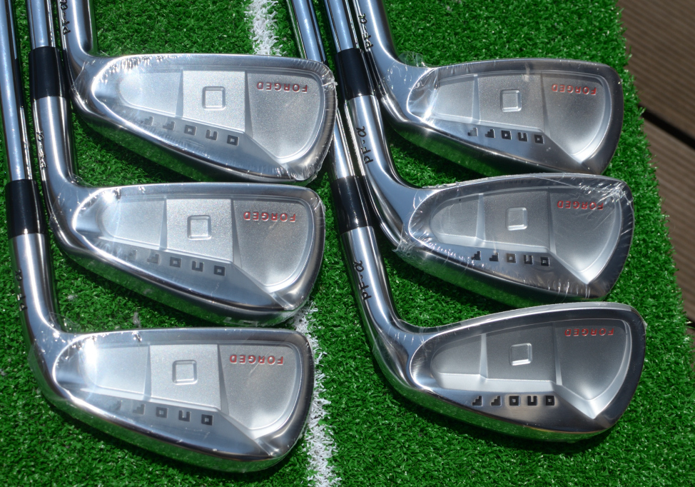 ☆送料無料・新品・未使用☆【ONOFF オノフ FORGED IRON PF-αアイアン 