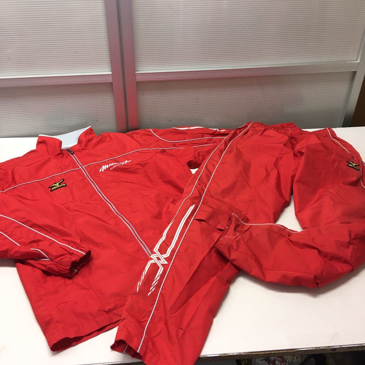 送料無料★MIZUNO PRO ミズノプロ★ウィンドブレーカー　上下　セットアップ★メンズOサイズ★赤★ジャケット　パンツ　#50718sj154