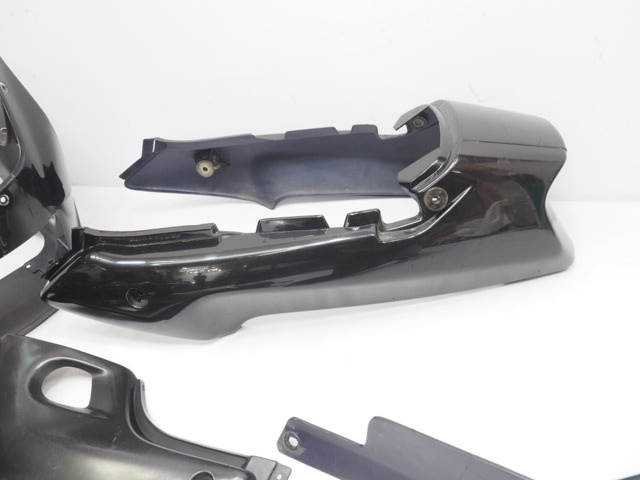 ゼルビスMC25スクリーンフロントアッパーカウルXELVIS 250