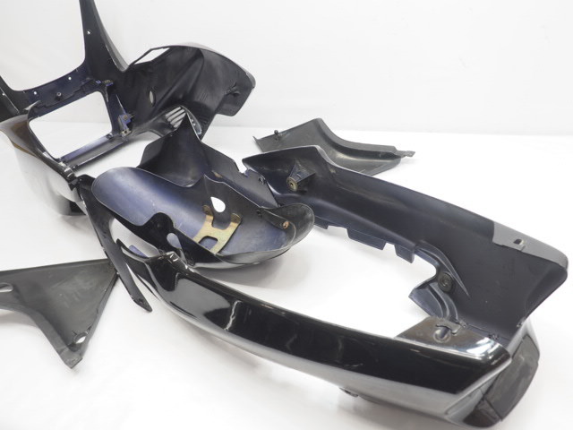 ゼルビスMC25スクリーンフロントアッパーカウルXELVIS 250