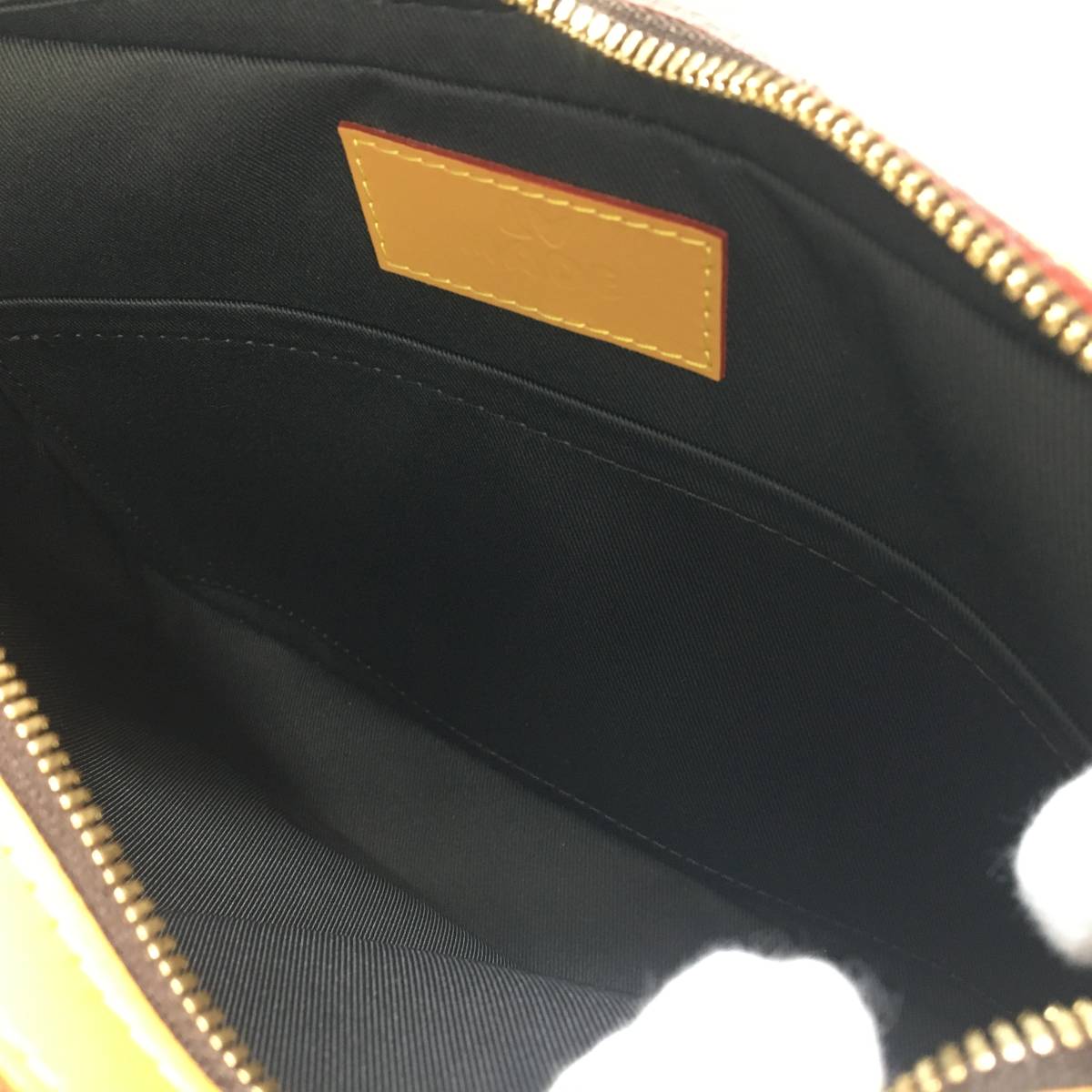 1スタ◇LOUIS VUITTON ルイヴィトン トリオ メッセンジャー M45965 