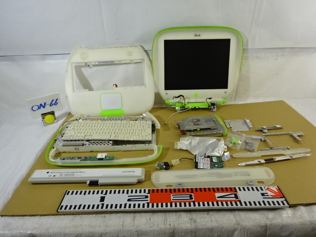 ON-66/Appleアップル iBook M6411 HDDなし クラムシェル型 ノート