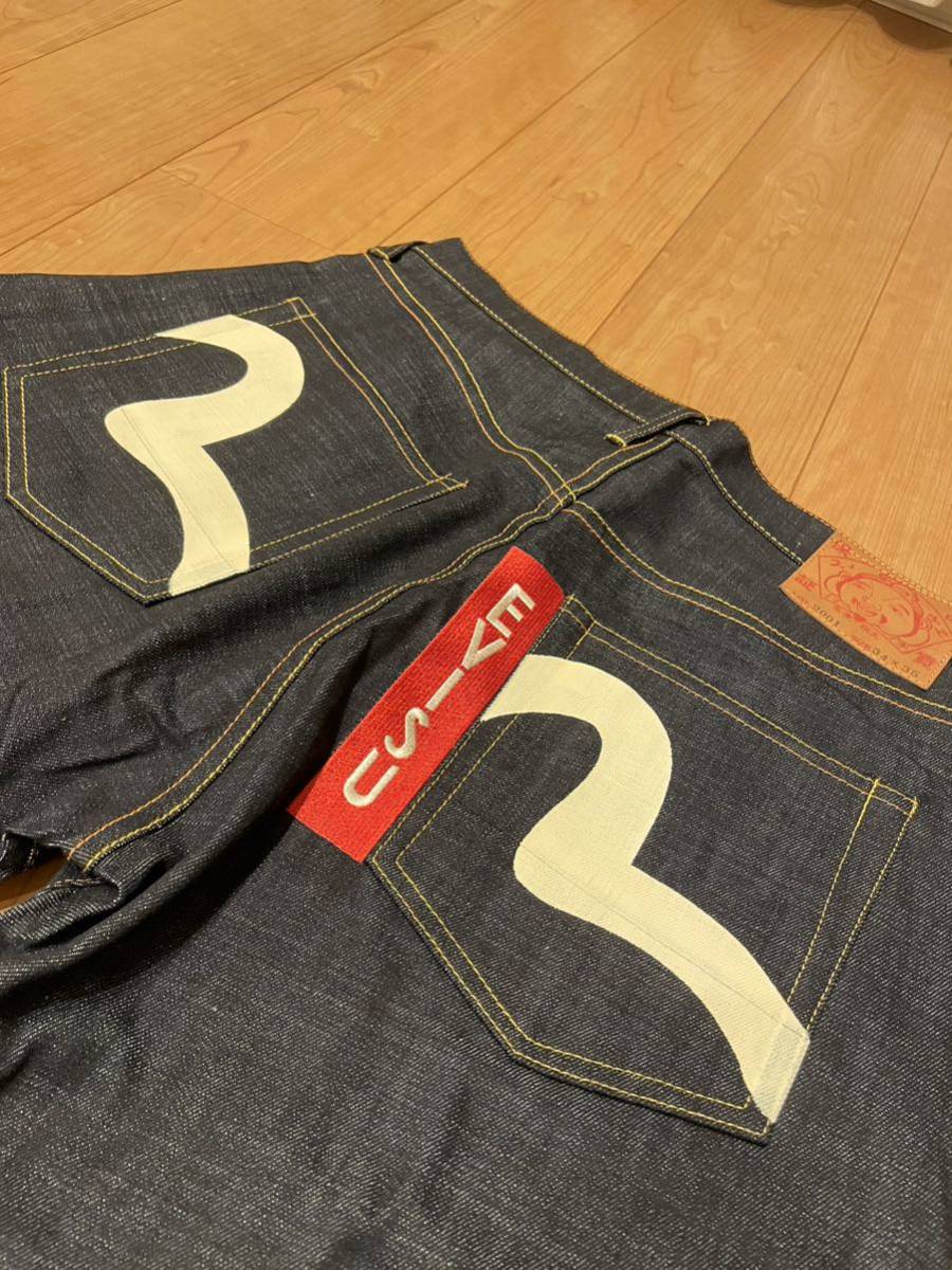 エビス EVIS ジーンズ サイズ34 未使用 ジーンズ evisu EVISU 赤大黒 