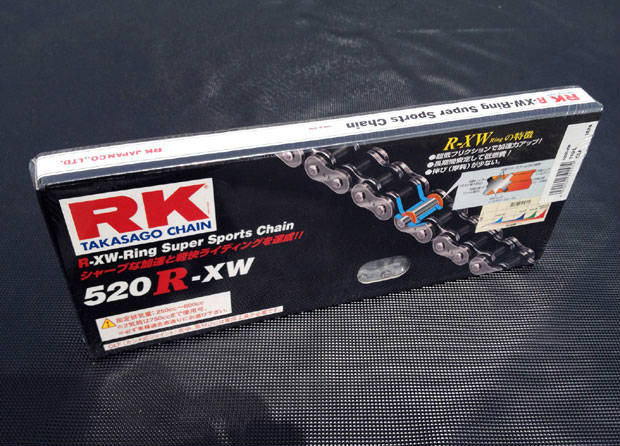 RK RKチェ－ン CB400SS GSR400 ZEPHYR XJR400 など 鉄 520R-XW-110L